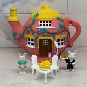 Vintage Littlest Pet Shop Bunny Café Playset - 1996 Kenner Rabbits COMPLETE!